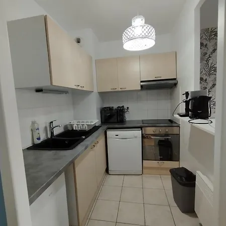 Appartement Situe Place Toscane A 5 Min De Disney Serris Exterior foto