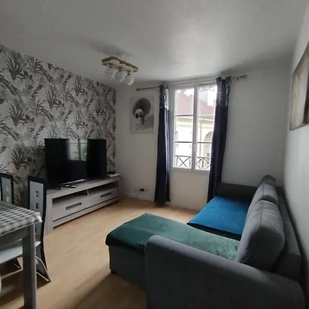 Appartement Situe Place Toscane A 5 Min De Disney Serris Exterior foto
