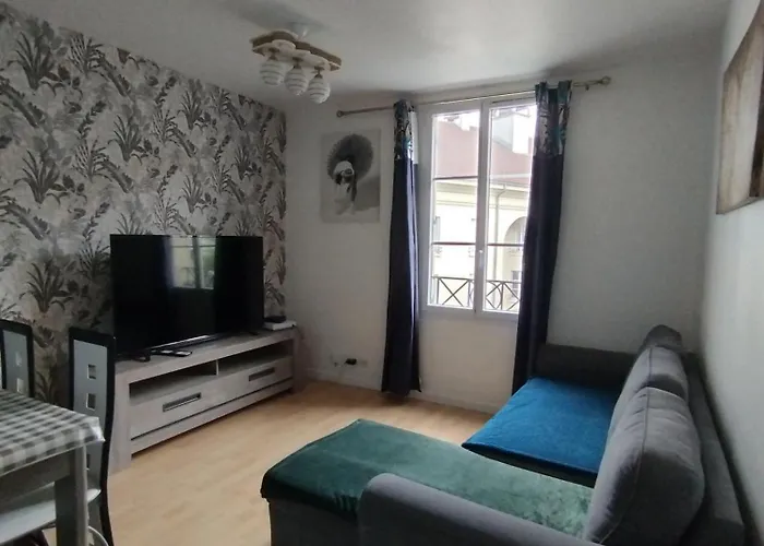 Appartement Situe Place Toscane A 5 Min De Disney