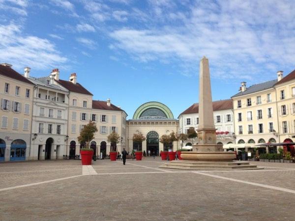 Situe Place Toscane A 5 Min De Apartment Serris